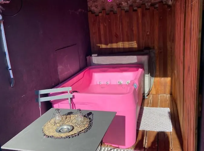 Cosy A Avec Terrasse アパート